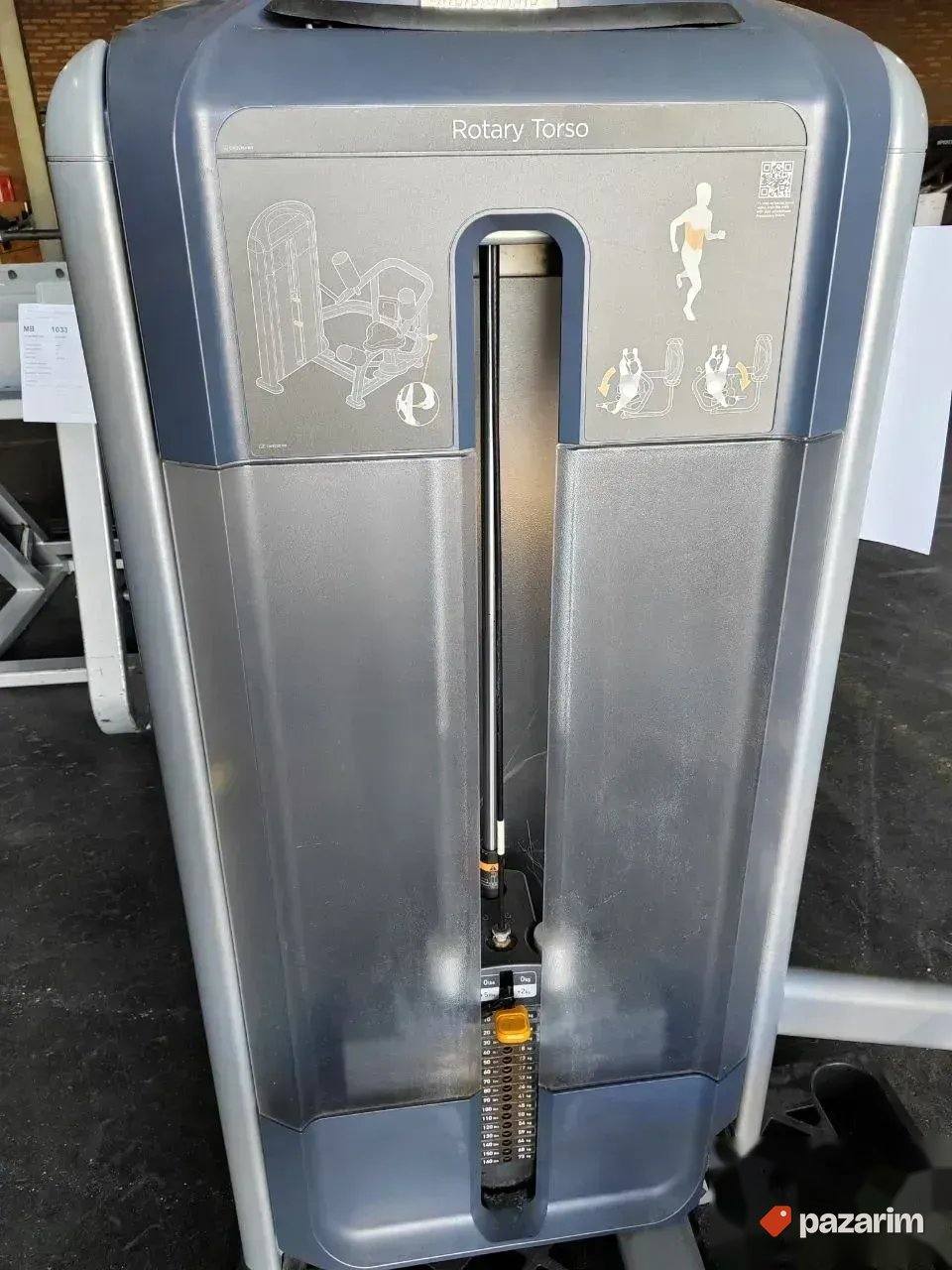 PRECOR - Rotary Torso - masina za trbušnjake 1
