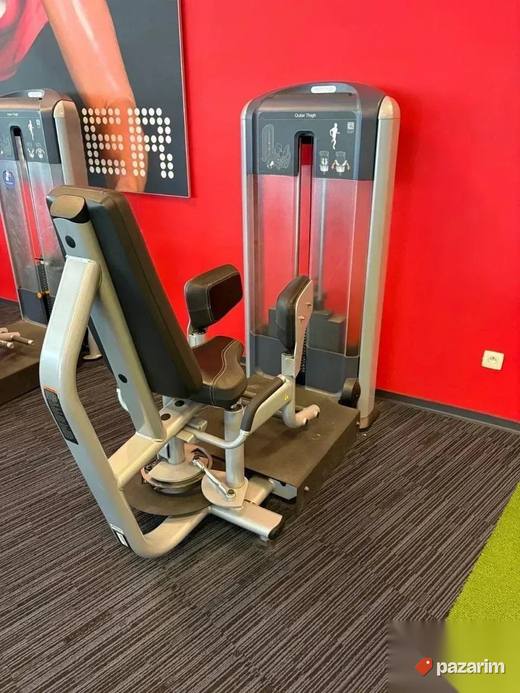 Prodajem Kompletu Precor teretanu