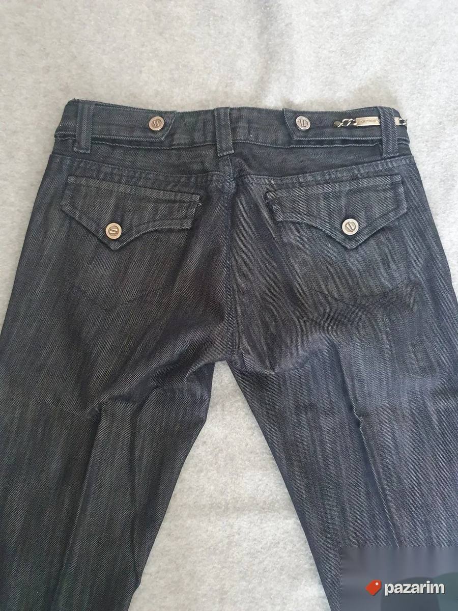 E. Armani vel.27 (S) kao Nove, Tirkizne , Cavalli 4