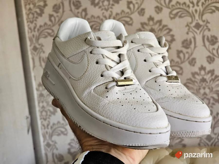 AF1 sage low vrh patike koriscene, vel. 38, Reebok ve. 37 5