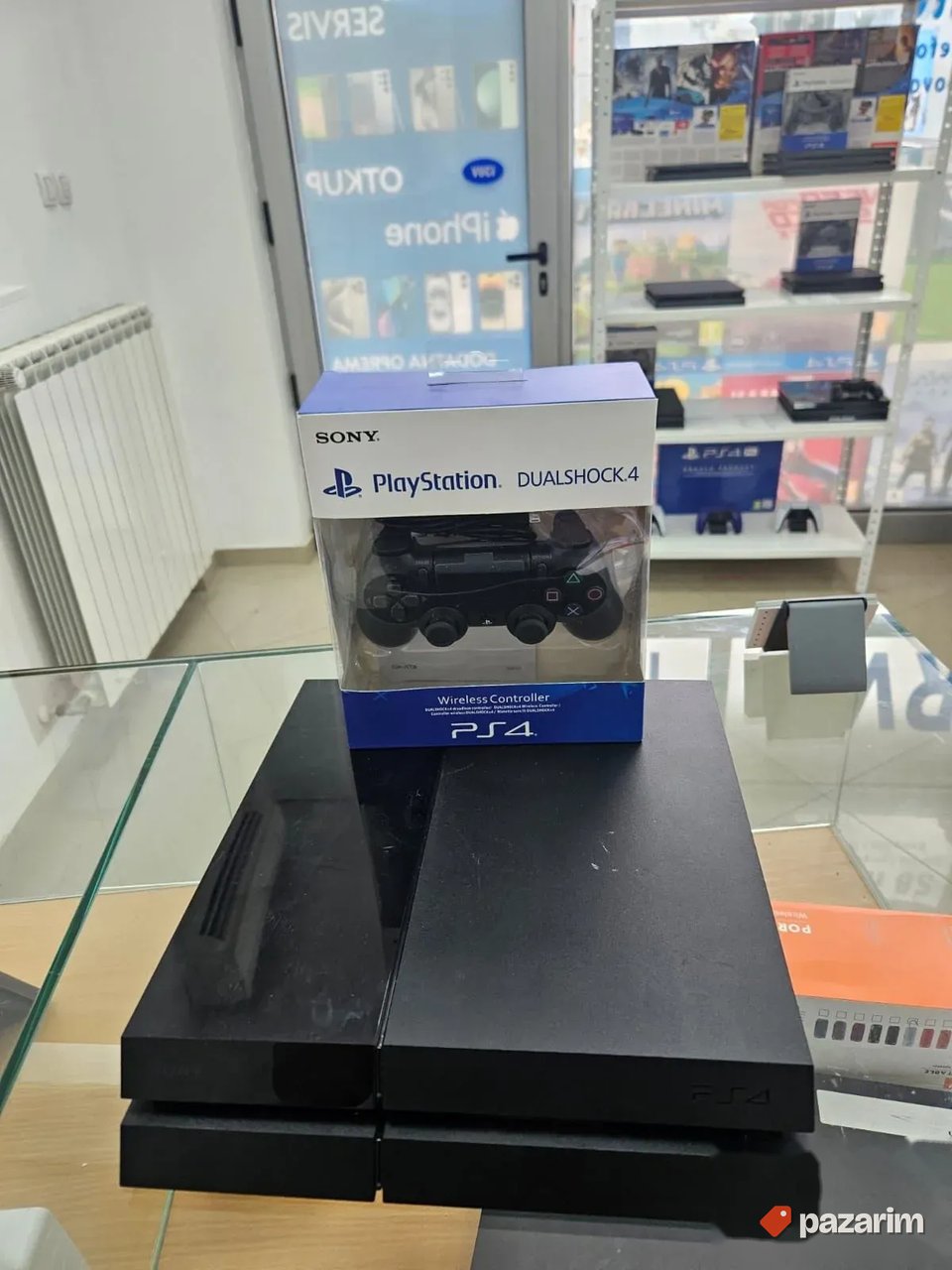 PS4 10 igrica NOV dzojstik GARANCIJA 1