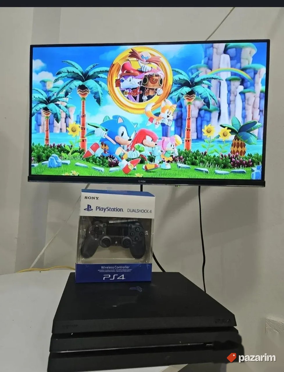 Playstation 4 pro 1 tb 40 igrica FC26,GTA5 Garancija 5