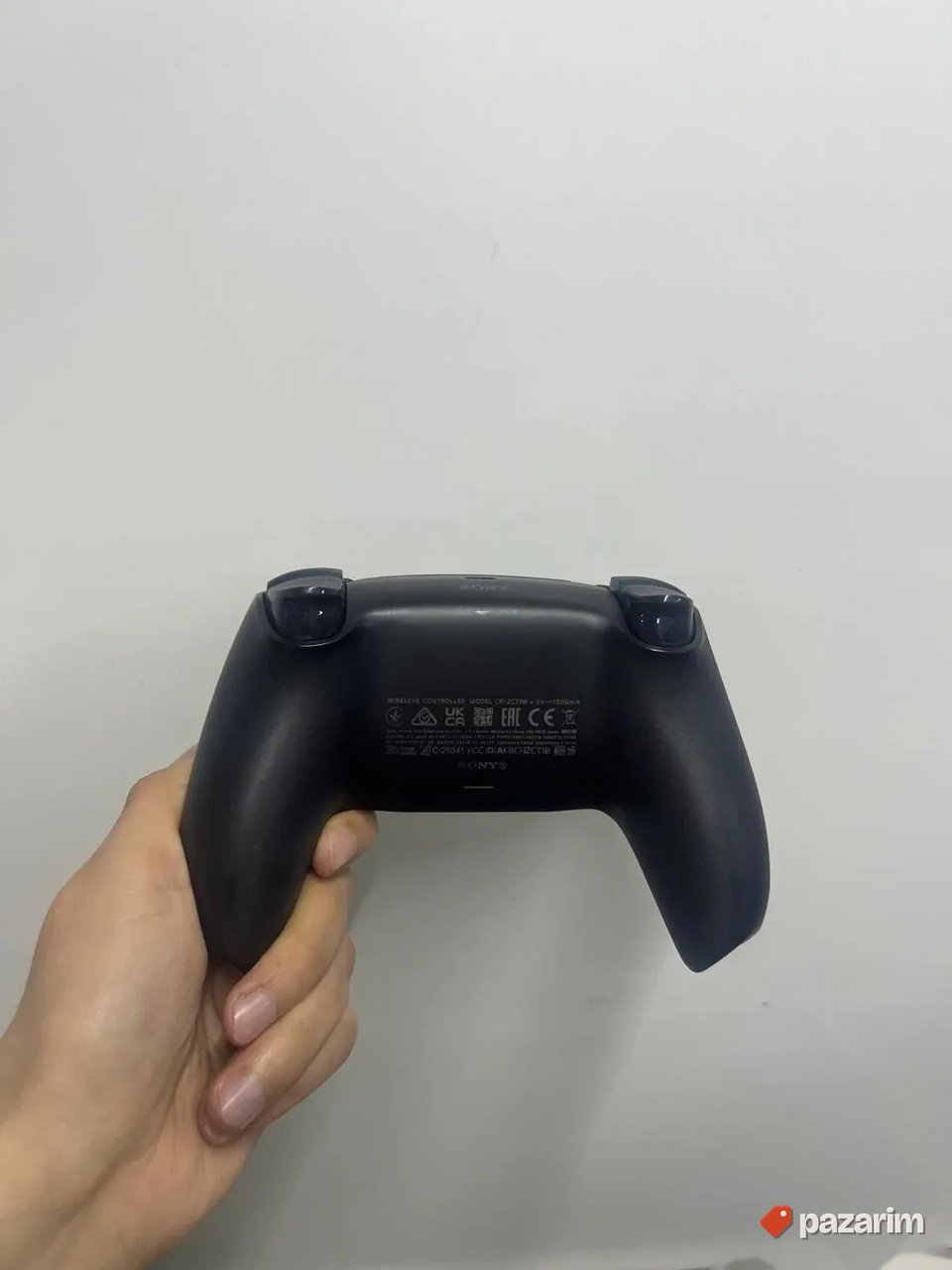 Ps5 dzojstik original crni 2