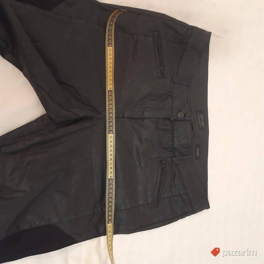 Gerry Weber crne ženske pantalone od eko-kože L 8