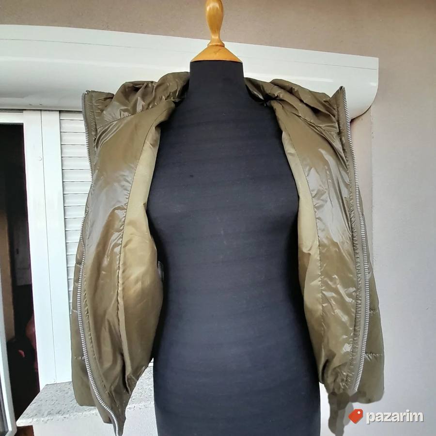 Maslinasto zelena metalik jakna vel S 7