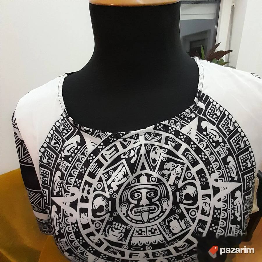 Asimetrična satenska bluza vel M 7