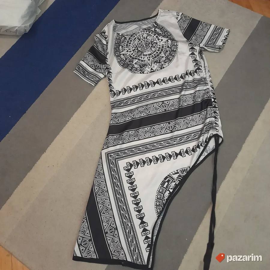 Asimetrična satenska bluza vel M 8