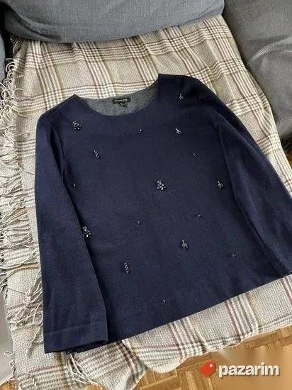 Massimo Dutti teget bluza sa draguljima vel M