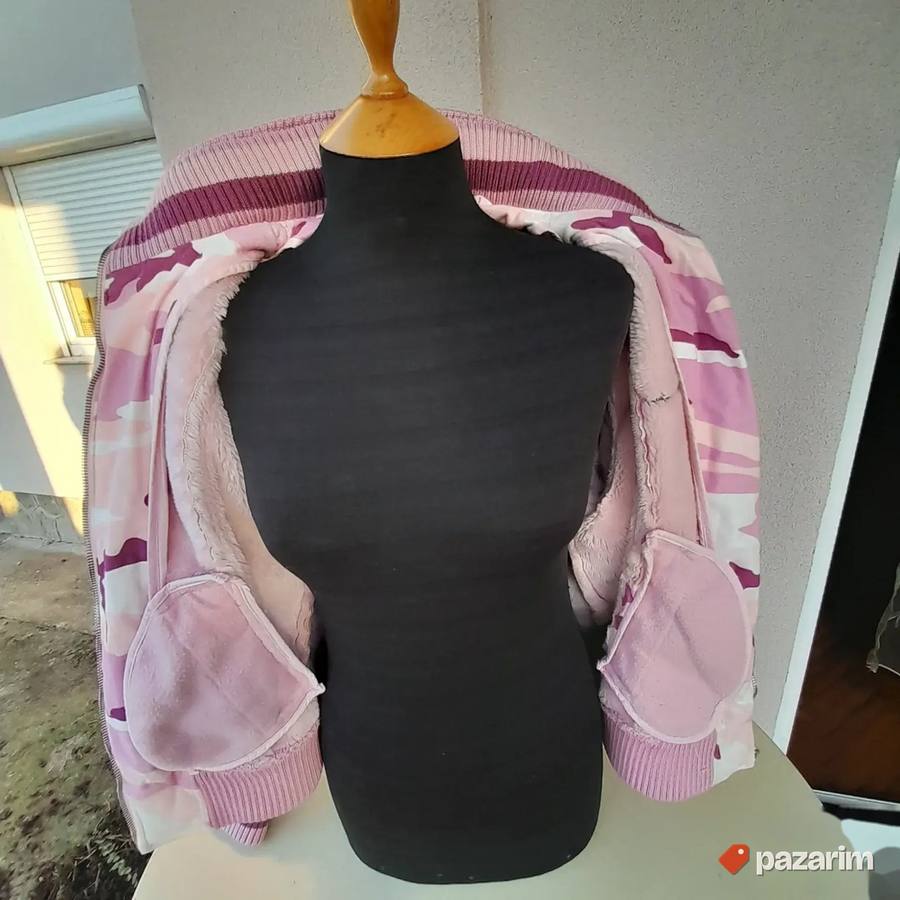 Military jakna sa kapuljačom vel L 7