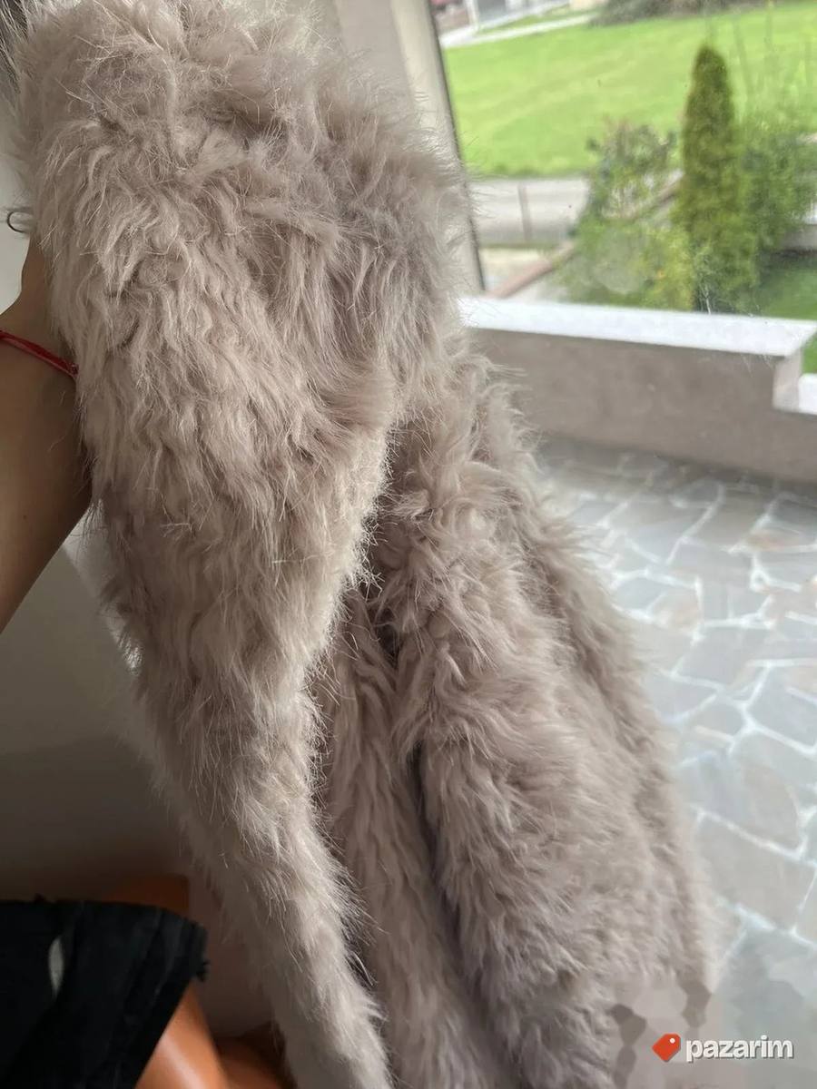 Bundica M&S od eko krzna vel 40-42 3