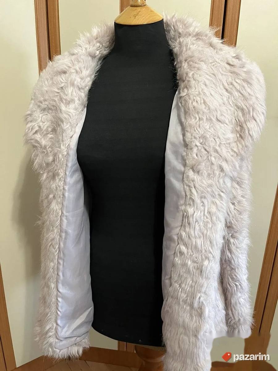 Bundica M&S od eko krzna vel 40-42 8