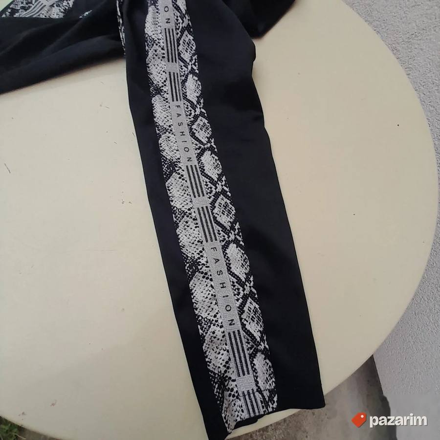 Ženska trenerka od satena vel S 4