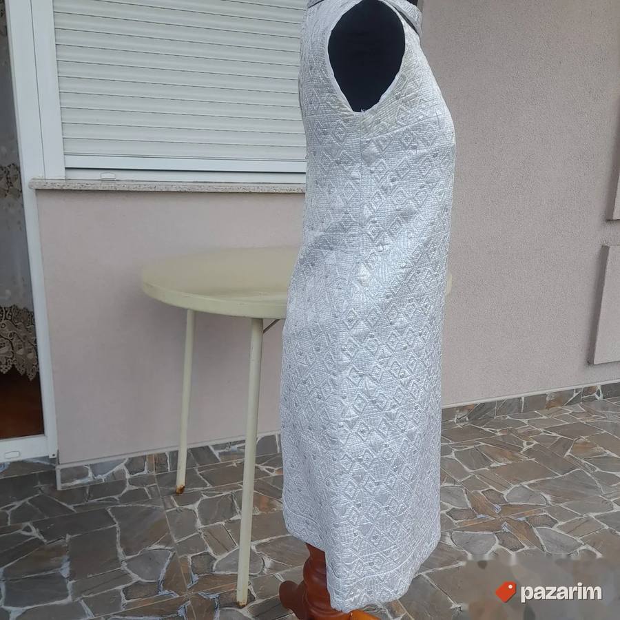 Srebrna svečana haljina vel S 5