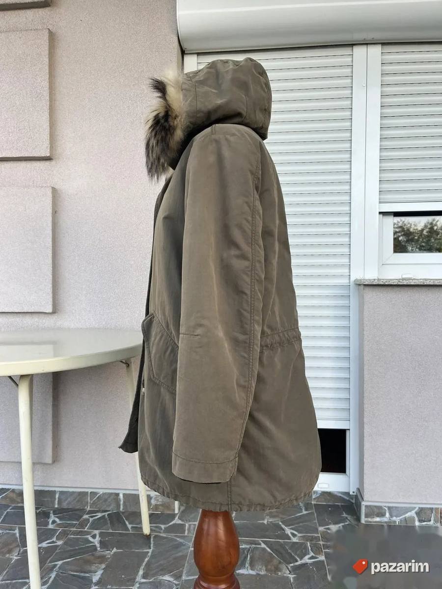 Ženska zimska jakna sa kapuljačom vel S 2