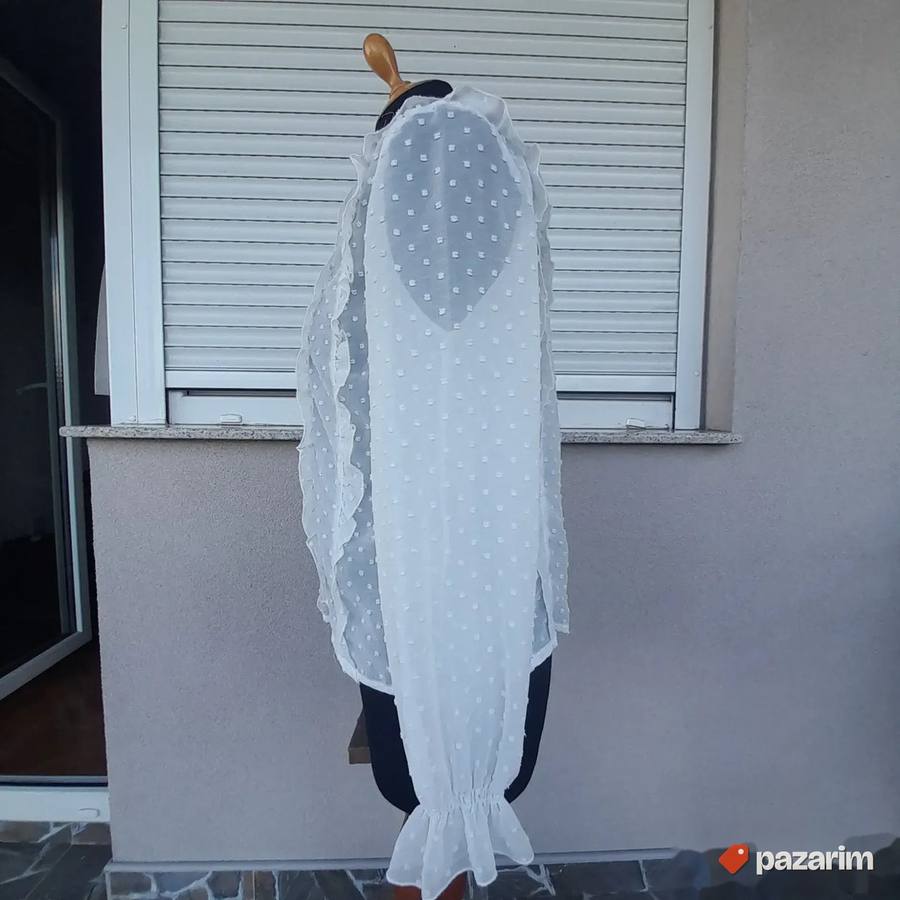 Romantična ženska bluza vel M 4