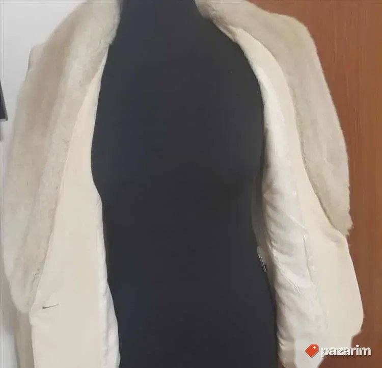 Bež sako sa eko krznom Apart vel 38 4
