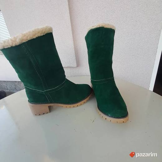 Zimske tople čizme vel 36