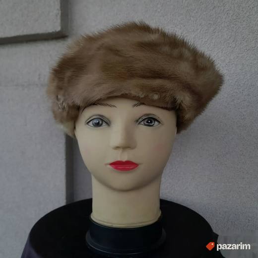 Ženska šubara od pelca obim 55