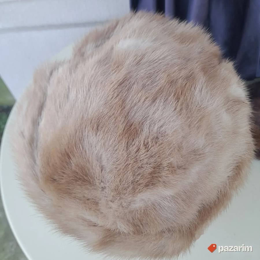 Ženska šubara od pelca obim 55 3