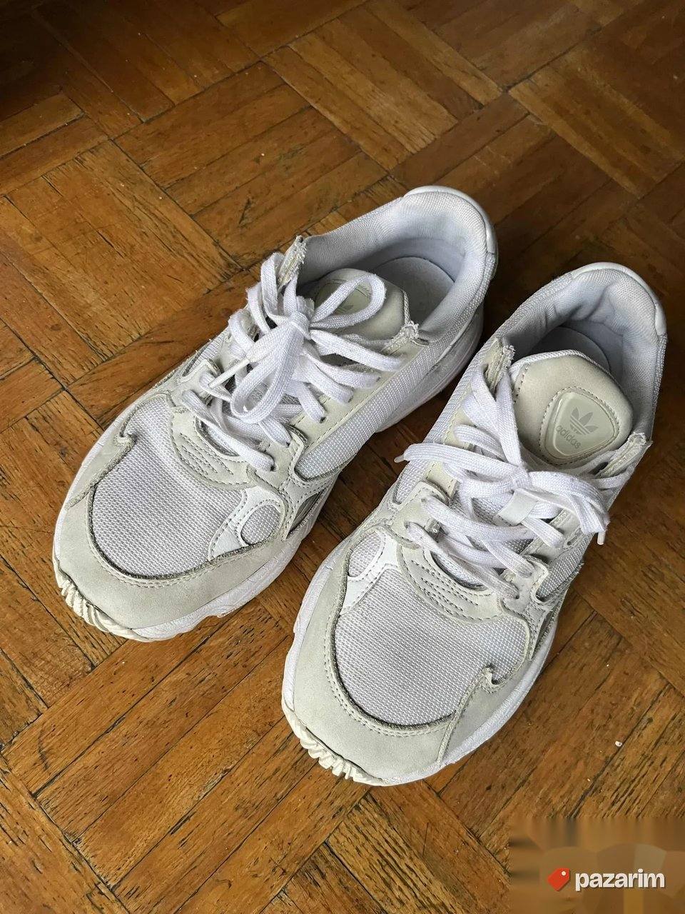 patike Adidas Falcon 37 1/3 snizeno 1