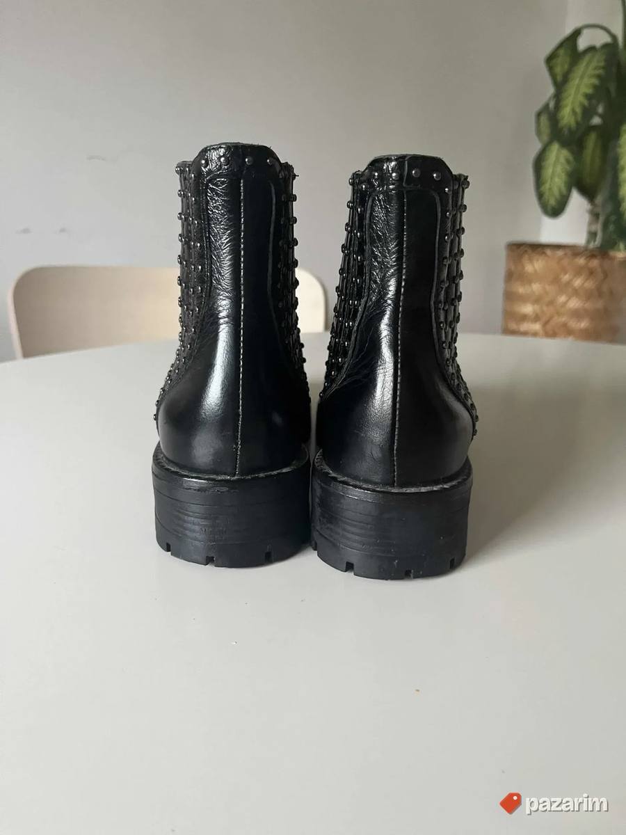 zara kozne cizme basic 36 snizeno 6