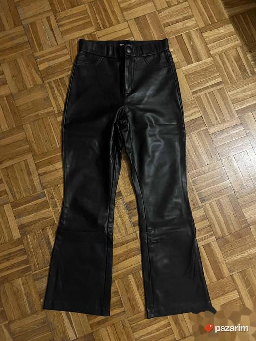 pantalone kozne Zara S velicina