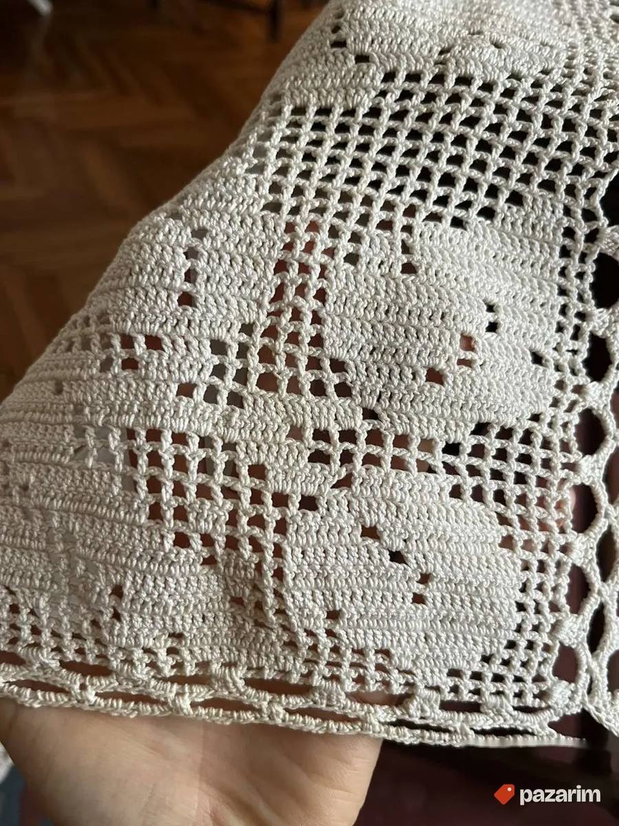 Četvrtasti ručno rađeni stolnjak vel 130x180 7