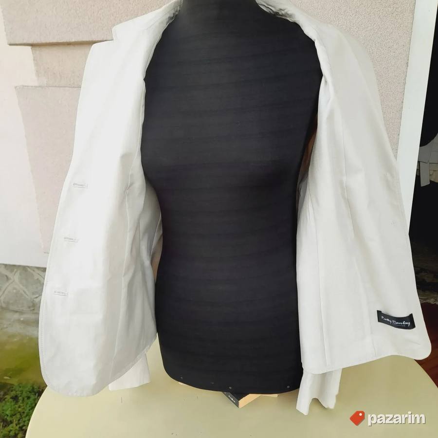 Ženski svetlo sivi sako vel 44 4