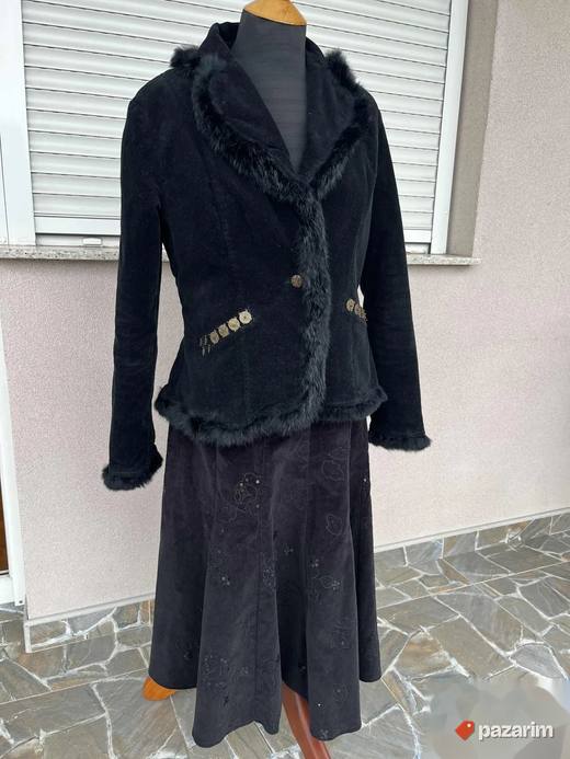 zenski crni komplet od somota brpj 38