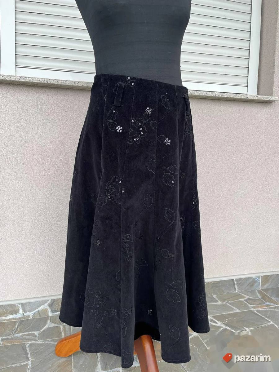 zenski crni komplet od somota brpj 38 8