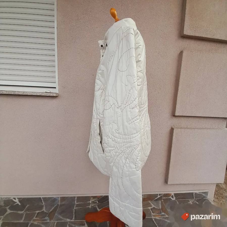 Ženska jakna sa vezom br 42-44 3