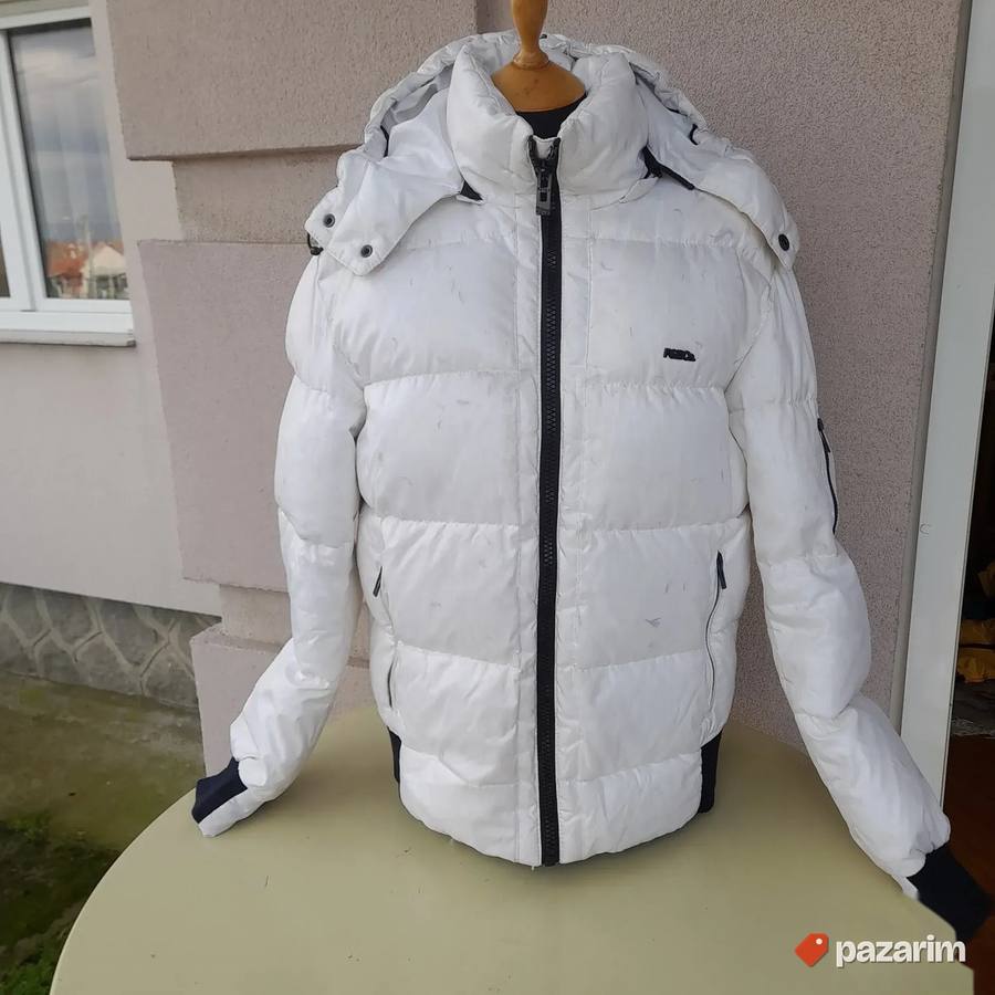 Ženska bela perjana jakna br 40 4