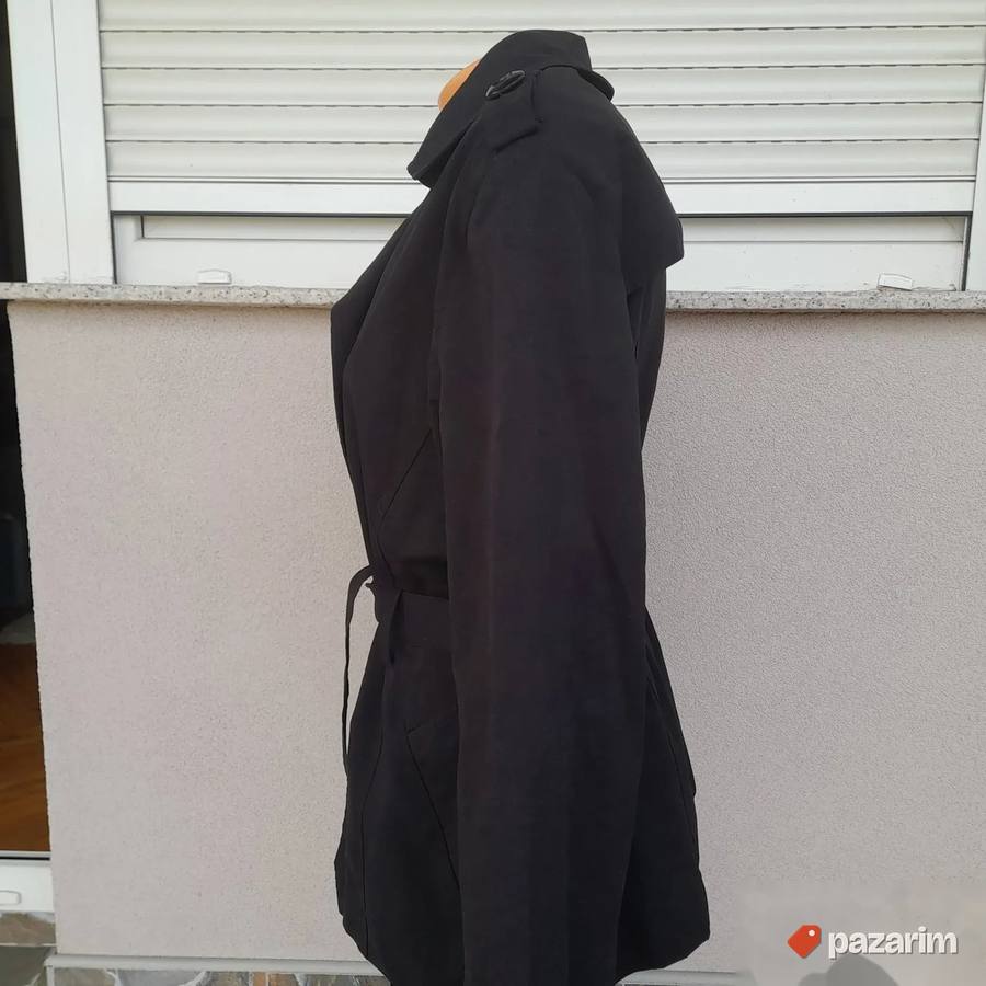 Ženski poludugi crni mantil vel 44 2