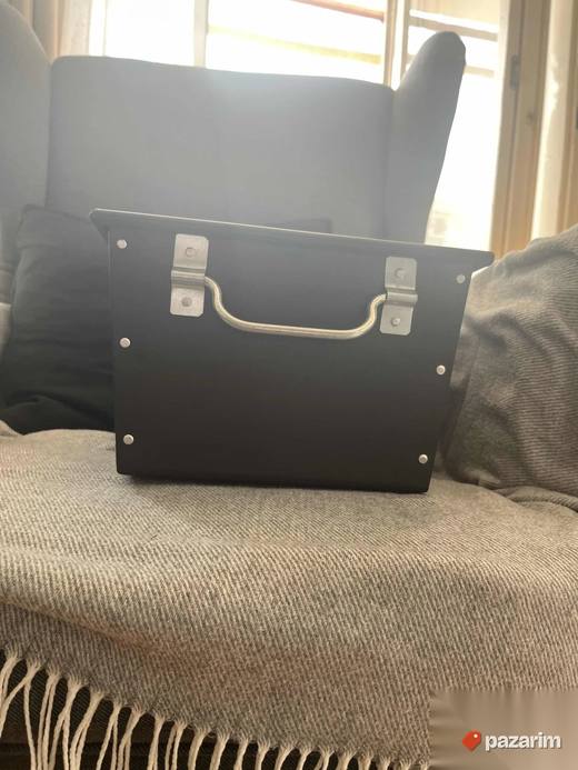 ikea metalna crna kutija