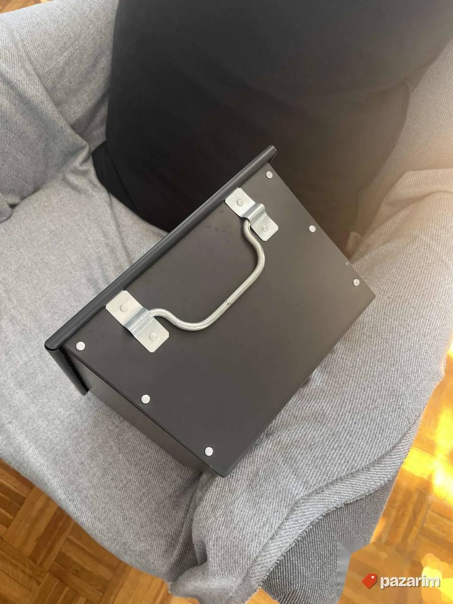 ikea metalna crna kutija 3