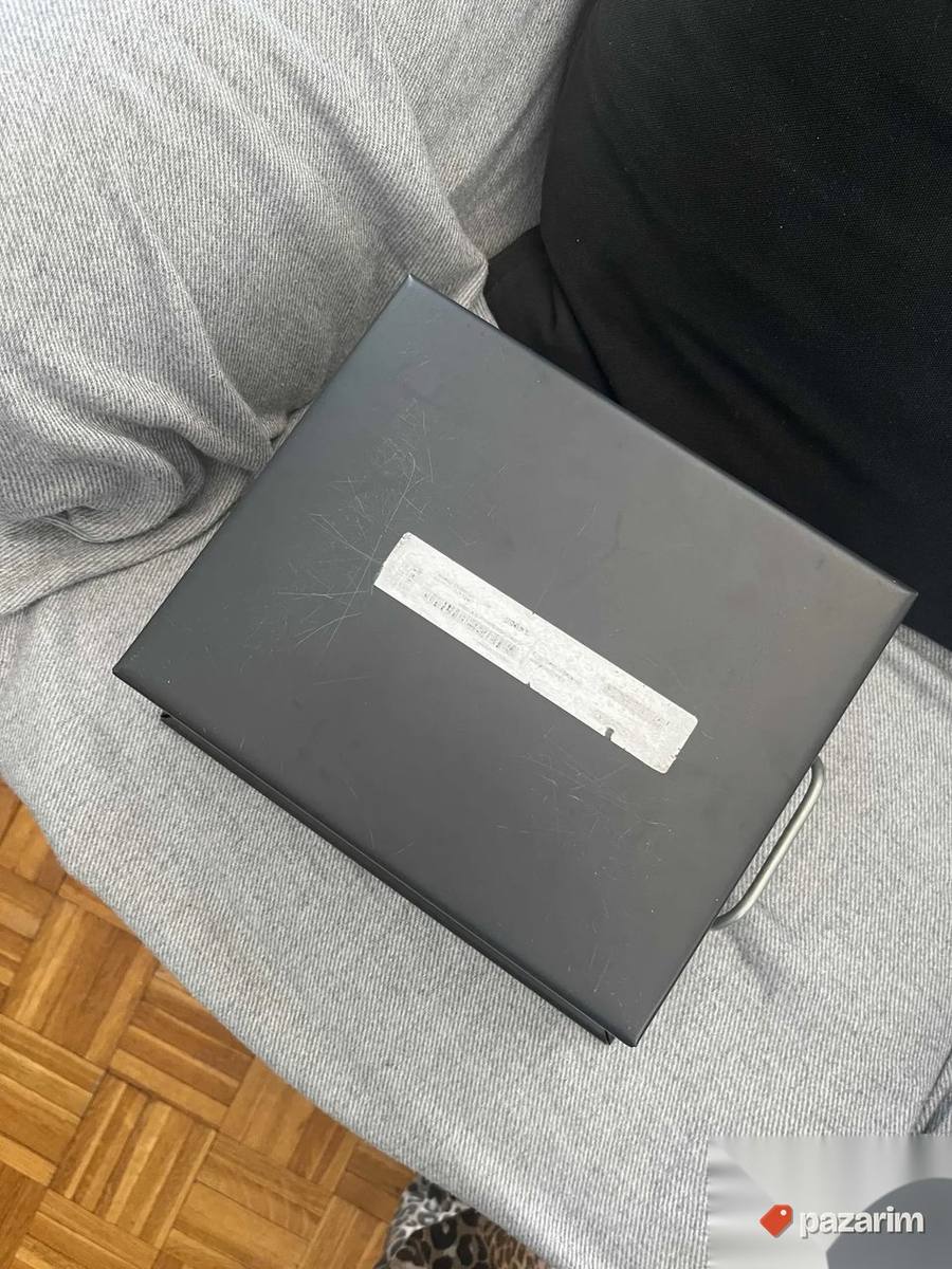 ikea metalna crna kutija 4