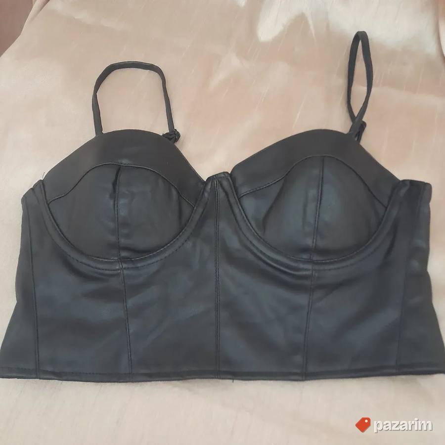 Top od crne eko kože vel S 5