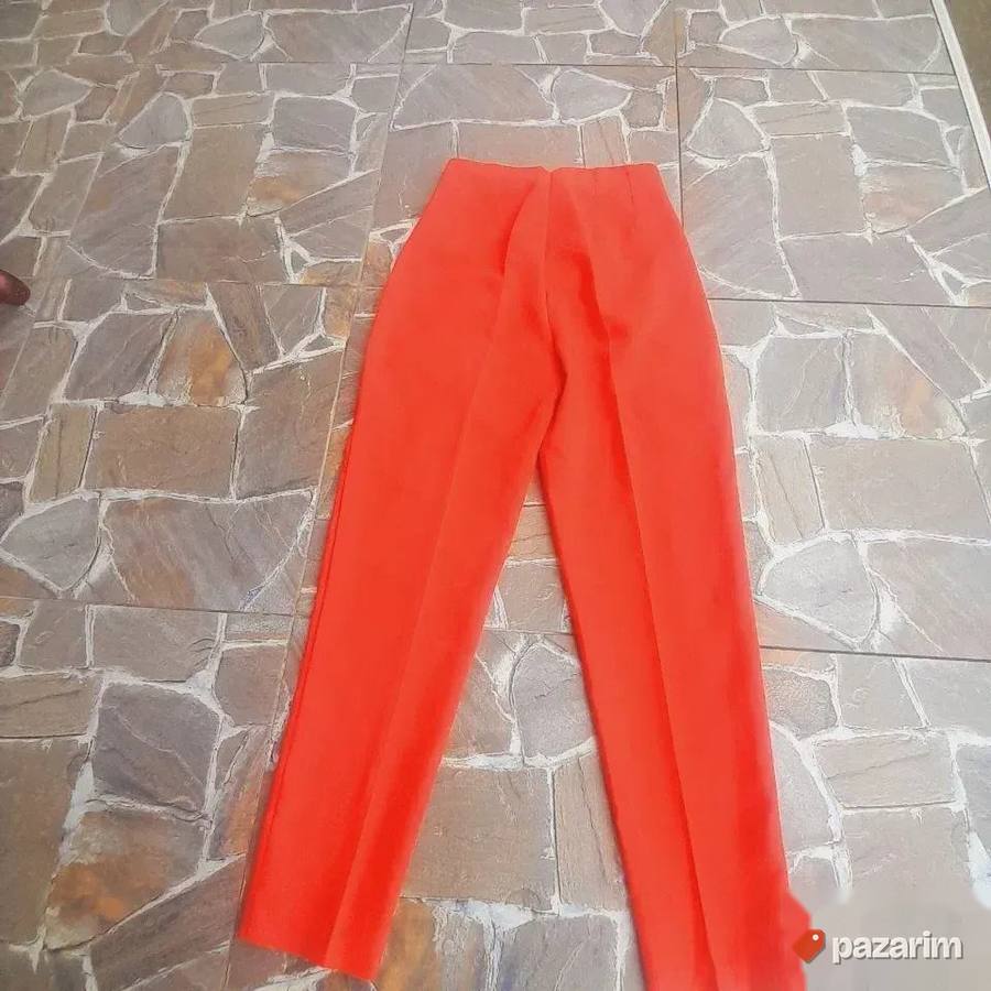 Duboke ženske bež i crvene pantalone 4