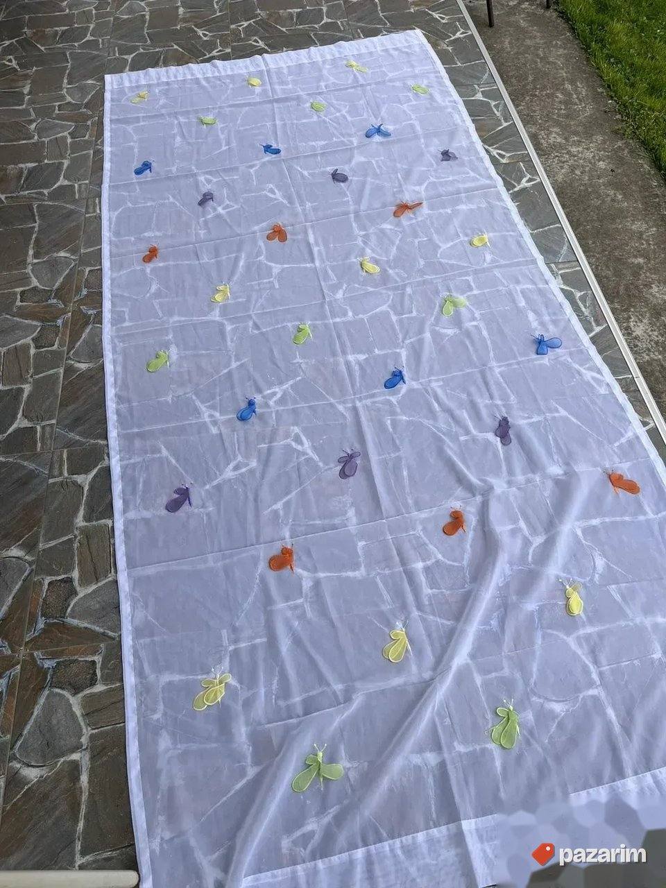 Zavesa za dečiju sobu sa leptirićima 1