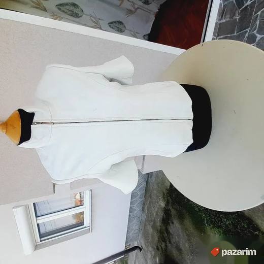 Bela kožna jakna kratak rukav vel S