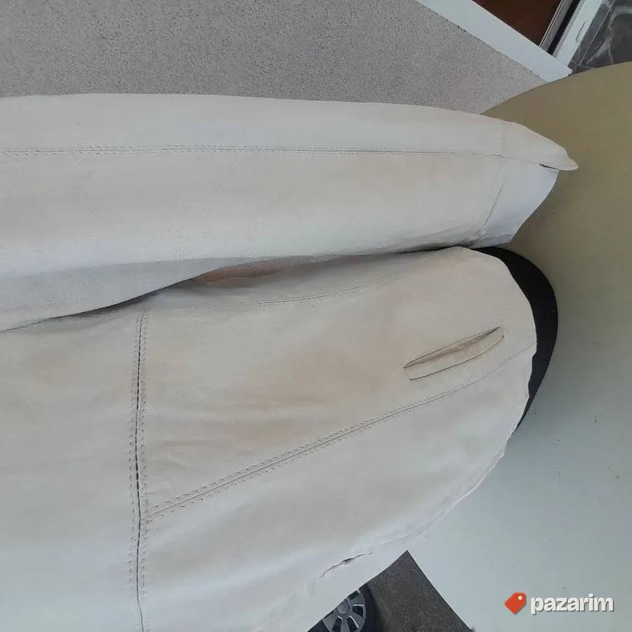 Kožna bela jakna vel S 4