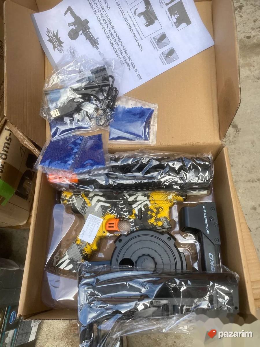 sdk m4 blaster elektricna puska na gel vodene metke 3