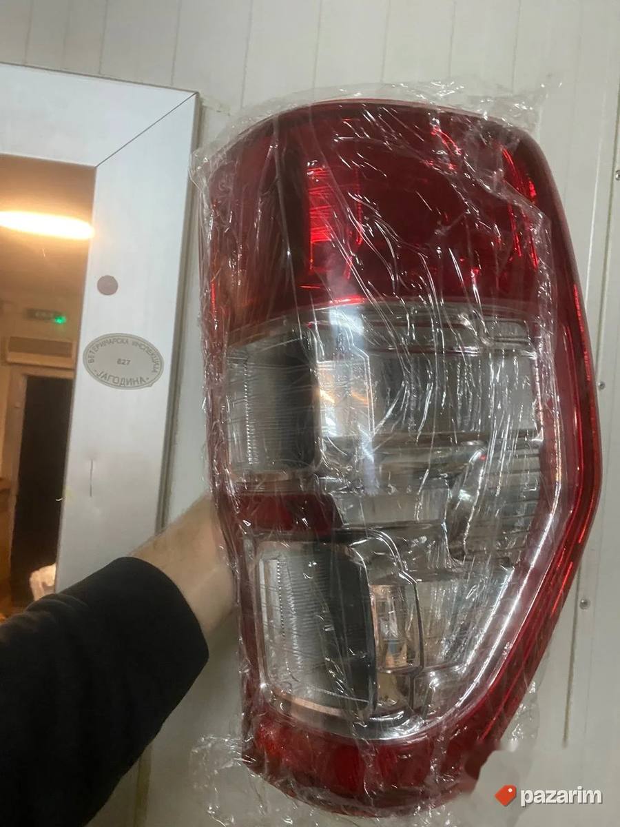 zanje svetlo stopka za ford ranger 2011-2016 desni 3