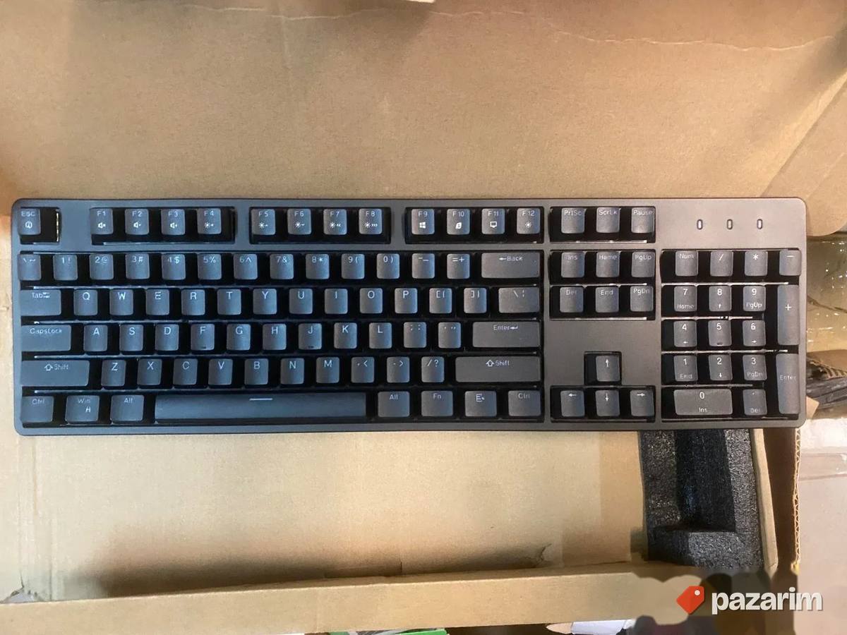 mehanicka tastatura rgb red switch 1