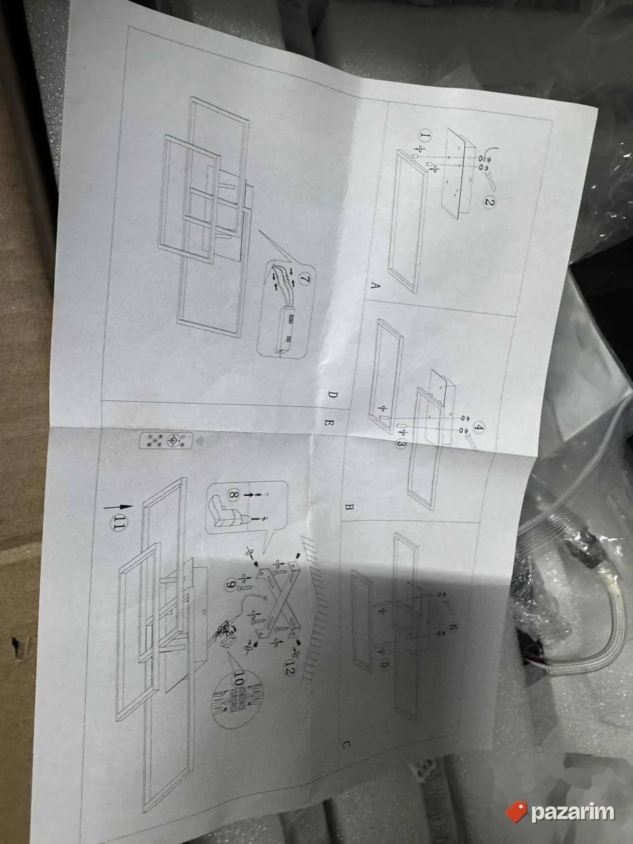 lister plafonjera velike kocke novo 2