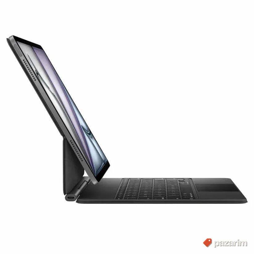 Magic Keyboard for iPad Air 13 inch 2024 maska i tast 4
