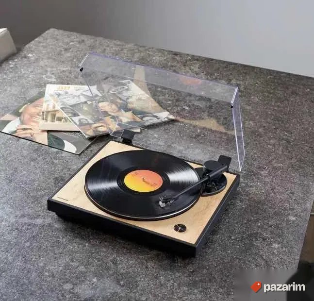 Gramofon Thomson TT300 1