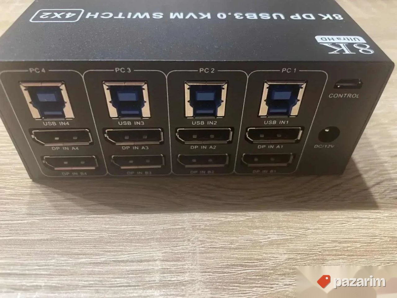 KVM Switch 4 racunara 2 monitora 8K 60 Hz 2